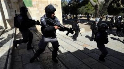 إصابات بالرصاص الحى والمطاطى خلال مواجهات بين الفلسطينيين والاحتلال فى نابلس