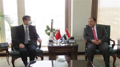 وزير المالية: حريصون على تهيئة بيئة أعمال جاذبة للاستثمارات التنموية (صور)