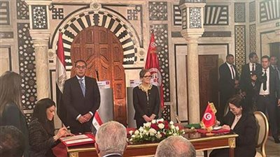 مدبولي ونظيرته التونسية يشهدان التوقيع على عدد من وثائق التعاون | فيديو