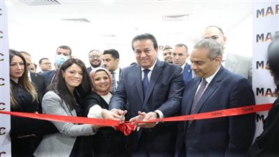 وزيرا التعليم العالي والتعاون الدولي يفتتحان مركز (MARC) للخدمات الطبية والأبحاث العلمية والدراسات الإكلينيكية (صور)