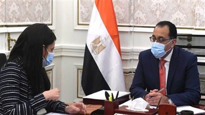 رئيس الوزراء يلتقي وزيرة التعاون الدولي لمتابعة ملفات العمل (صور)