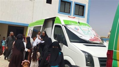 محافظ قنا : الكشف على 989 مواطن خلال قافلة طبية مجانية بقرية العمرة ضمن مبادرة حياة كريمة  