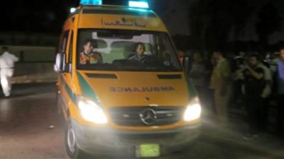 مصرع 3 أشخاص وإصابة 10 أخرين فى انقلاب سيارة ميكروباص بالطريق الإقليمى