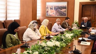 محافظ بورسعيد يستقبل مسئولي مشروع تكامل البنية المعلوماتية المكانية بوزارة التخطيط