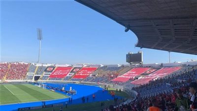 دخول جماهير الأهلي من بوابتي 5 و7 لمركب محمد الخامس