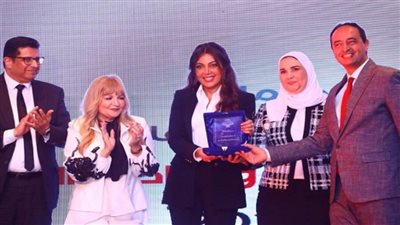 بالصور.. وزارة التضامن الاجتماعي تكرم ريهام حجاج عن مسلسلها 