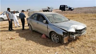 بالأسماء.. إصابة 5 من أسرة واحدة في انقلاب سيارة ملاكي بقنا