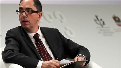  فرنسا: تعليق مهام رئيس متحف اللوفر السابق كسفير دولي بتهمة تهريب الأثار