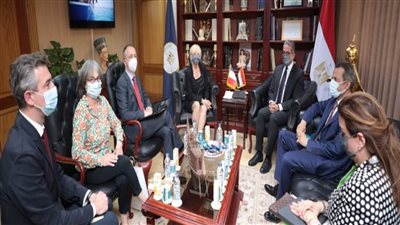 وزير السياحة يلتقي رئيس لجنة الثقافة والتراث بـ