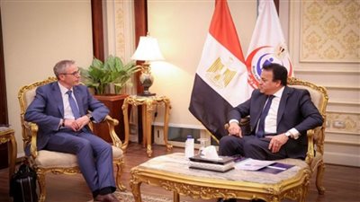 د. خالد عبد الغفار يبحث مع ممثلي شركة إليكتريك الأمريكية توفير أجهزة طبية تعمل بالذكاء الاصطناعي (صور)