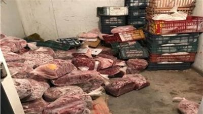ضبط 3.95 طن لحوم فاسدة داخل مصنع بالجيزة