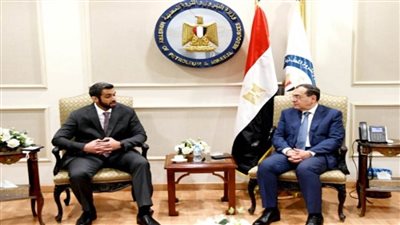 وزير البترول يستقبل رئيس «مبادلة» الإماراتية لبحث فرص استثمارات الشركة في مصر