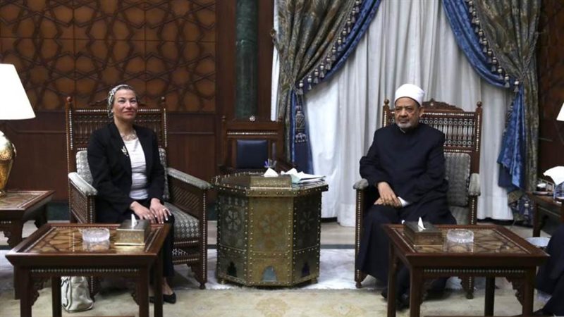 جانب من اللقاء