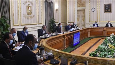 رئيس الوزراء يتابع موقف توريد القمح وتوافر السلع الأساسية واستعدادات عيد الأضحى والإجازات الصيفية (صور)