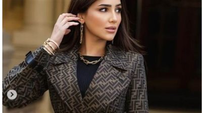  إطلالة أنيقة لـ