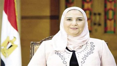 وزيرة التضامن توجه فريق التدخل السريع لإنقاذ سيدة وأطفالها بلا مأوي في السيدة عائشة