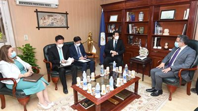 وزير السياحة والآثار يبحث مع سفير كوريا الجنوبية بالقاهرة سبل التعاون المشترك