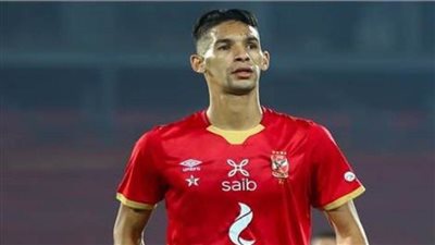 مقابل 2.5 مليون دولار ..الأهلي يوافق على بيع بدر بانون 
