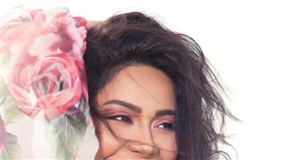 شيرين عبد الوهاب تعلن مدير أعمالها الجديد: أي تعاملات مع غيره لا ألتزم بها
