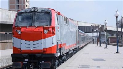 النقل تناشد المواطنين عدم إقامة معابر غير شرعية على قضبان السكك الحديدية