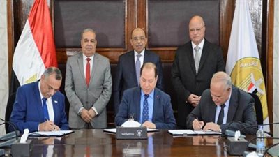 التنمية المحلية: اتفاق لشراء 70 أتوبيس كهرباء محلي الصنع بمواصفات وجودة عالمية (صور)