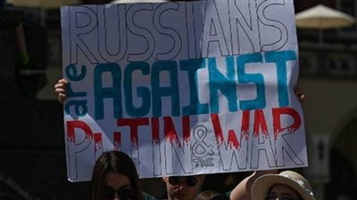 محمد عمر: واشنطن تحتاج  بلورة استراتيجية إعلامية ودعائية لمواجهة حرب المعلومات الروسية 