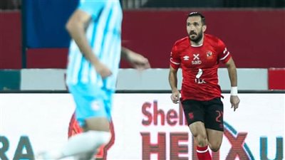 الأهلي يواصل مطاردته للزمالك برباعية في شباك فيوتشر 