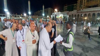 وزيرة التضامن تتابع عمليات تفويج حجاج الجمعيات الأهلية إلى القاهرة والمدينة المنورة (صور)