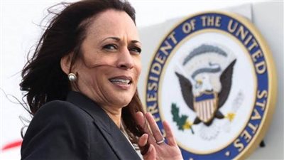سلبية فحوصات كورونا لـ نائبة الرئيس الأمريكي كامالا هاريس