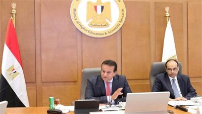 عاجل | د. خالد عبد الغفار يرأس اجتماع المجلس الأعلى للجامعات في العاصمة الإدارية (صور)