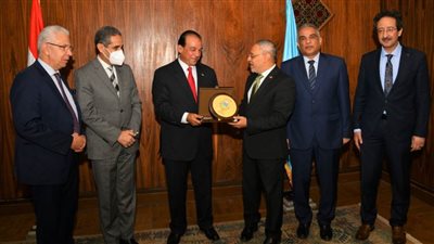 محافظ الغربية يشارك مجلس جامعة طنطا اجتماعه الدوري 