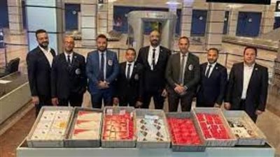 إحباط تهريب قطع غيار ومستلزمات للشيشة الإلكترونية مع راكب في مطار القاهرة