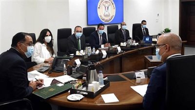 رئيس الوزراء يتابع دراسة وتقييم الأثر المروري لمقترحات ربط القاهرة الخديوية بالمحاور الجديدة شرق وغرب القاهرة (صور)