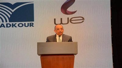 وزير التنمية المحلية: 