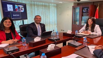 وزيرة التعاون الدولي تبحث مع المدير التنفيذي لصندوق مصر السيادي فرص التعاون المشترك