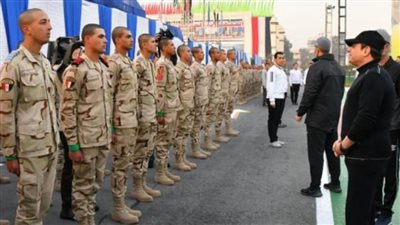 «المعايير مهمة».. السيسي يرد على شائعات دخول الكلية الحربية بالواسطة