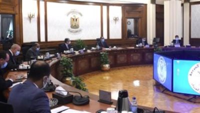 رئيس الوزراء يتابع خطوات تفعيل إجراءات ترشيد الكهرباء لاستغلال الغاز وتصديره