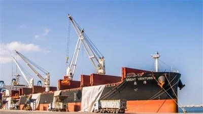 27 سفينة إجمالي الحركة بميناء دمياط 