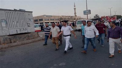 وزير الإسكان: استمرار حملات إزالة مخالفات البناء والإشغالات وغلق الأنشطة المخالفة بالمدن الجديدة (صور)