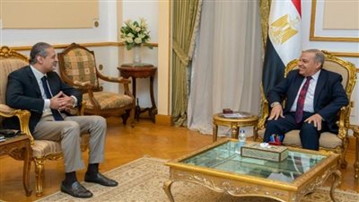 وزير الدولة للإنتاج الحربي يلتقي السفير هاني صلاح المرشح سفير مصر بالسودان (صور)