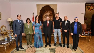 عاجل .. جامعة مصر للعلوم والتكنولوجيا تنظم حفلاً ضخماً لتخريج دفعة جديدة من كلية 