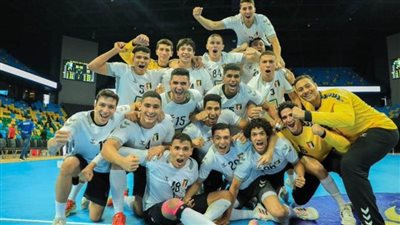 منتخب مصر يتوج بكأس الأمم الأفريقية لشباب اليد بعد الفوز على الجزائر