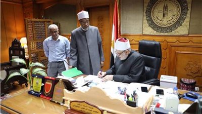 وكيل الأزهر يعتمد نتيجة الدور الثاني للشهادتين الإبتدائية والإعدادية 