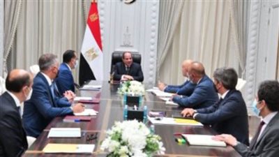الرئيس السيسي يستقبل الرئيس التنفيذى لشركة إينى الإيطالية للبترول