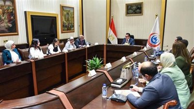 وزير الصحة يستقبل الممثل المقيم لبرنامج الأغذية العالمي بمصر لبحث مستقبل التعاون للارتقاء بالصحة العامة للمواطنين (صور)