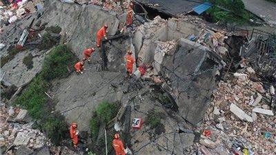 ارتفاع حصيلة ضحايا زلزال سيتشوان بالصين إلى 65 قتيلا 