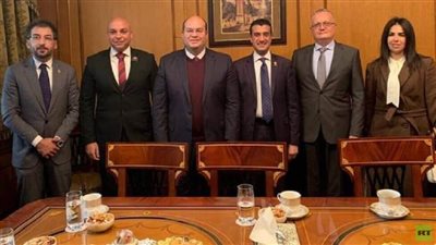 سفيرنا بموسكو يلتقي وفد الشباب المصري الزائر لروسيا