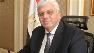 وزير التعليم العالي يصدر قرارًا بإغلاق كيان وهمي في كفر الشيخ