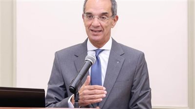وزير الاتصالات: لدينا العديد من المبادرات لدعم السياسات الصديقة للبيئة