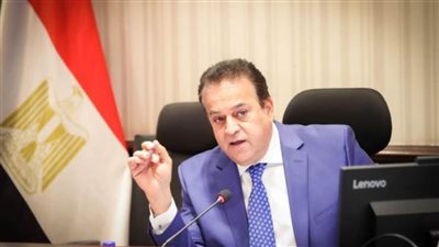 وزير الصحة يرأس اجتماع اللجنة العليا للتكليف.. ويؤكد أهمية  منظومة التكليف في توفير احتياجات القطاع الصحي (صور)